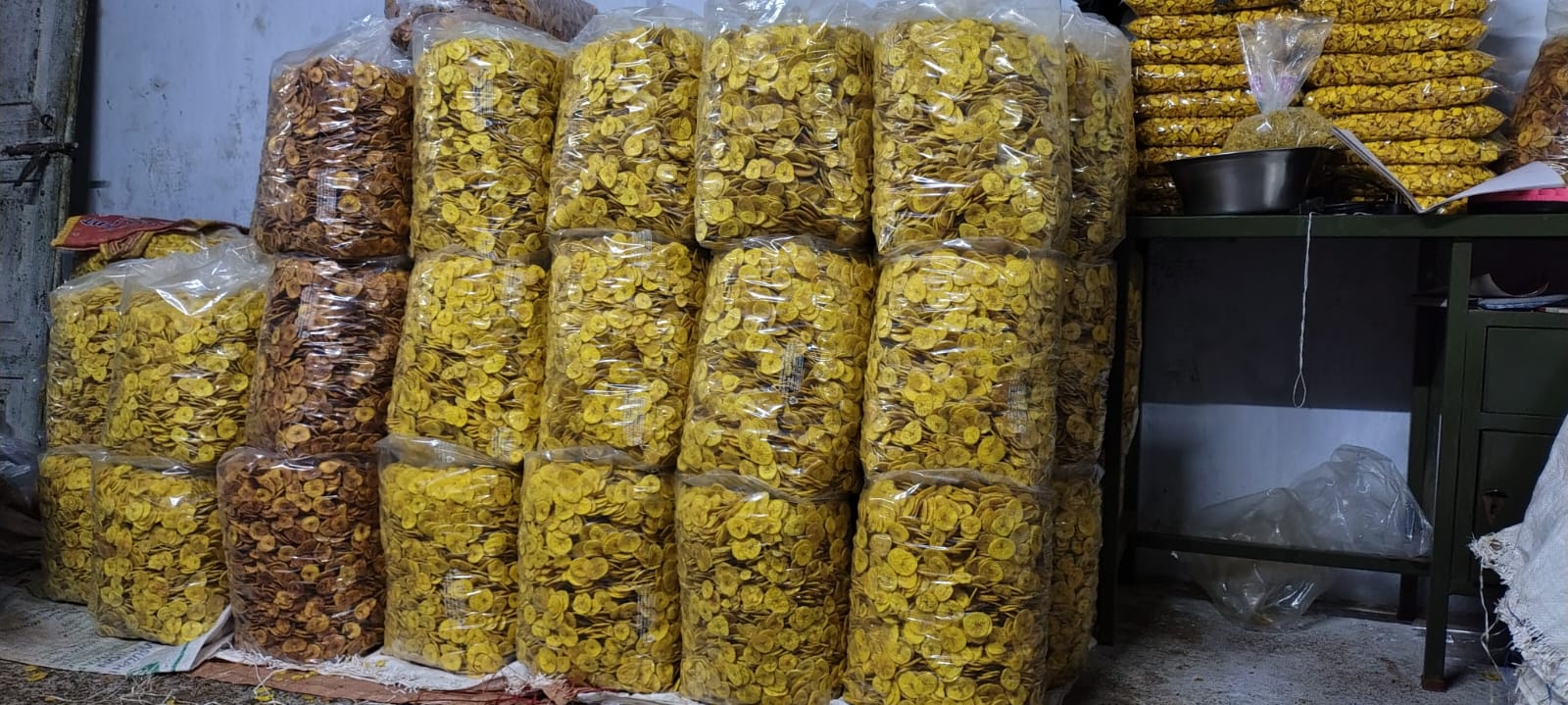 Wholesale and Retail Banana Chips Sales Available